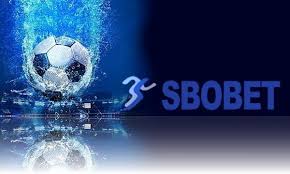 Keuntungan dan Risiko Bermain Judi Bola di SBOBET